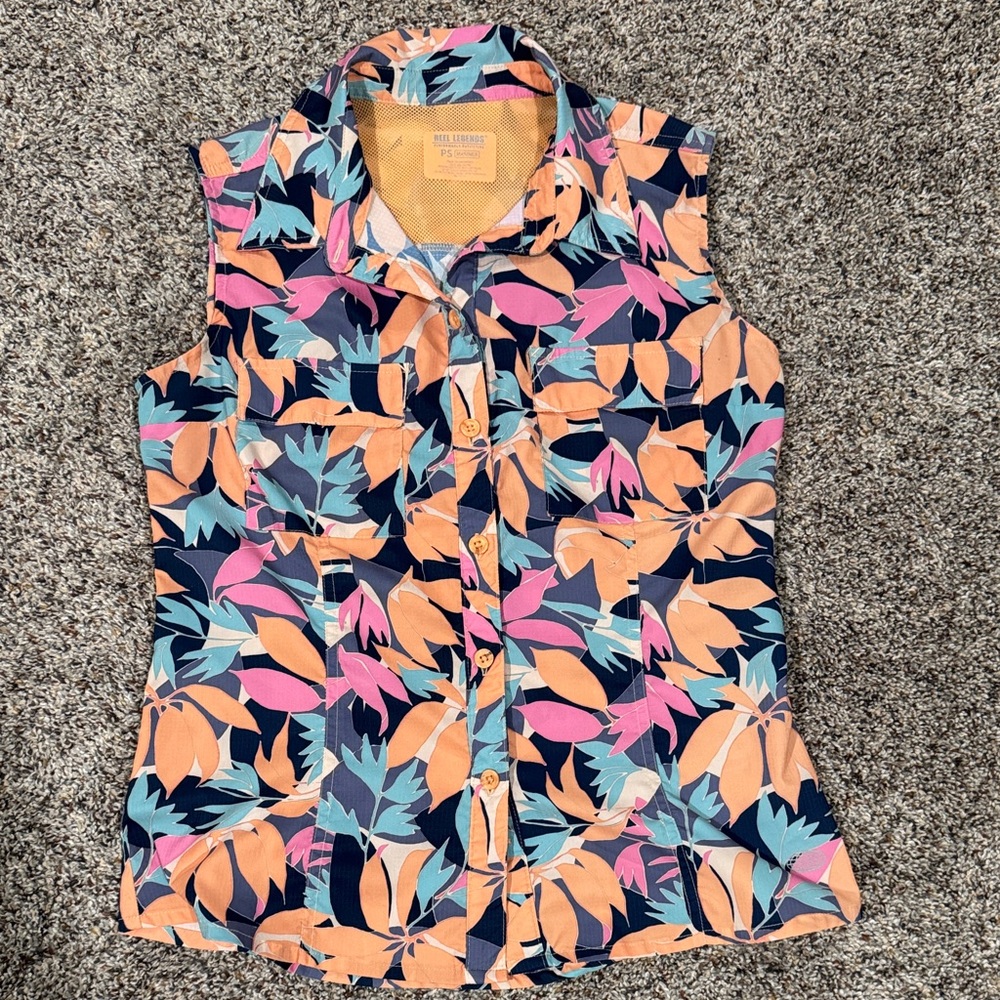 Reel Legends Navy Sleeveless Button-Front Camisole with Pink & Peach Leaf Print